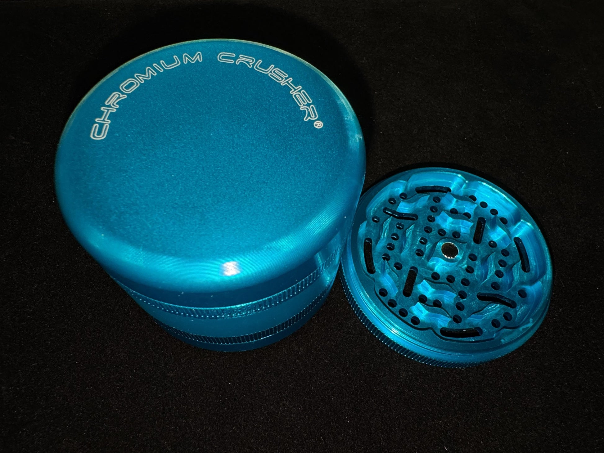 Chrome Crusher 5-Piece Herb Grinder – Blue (Boxed)