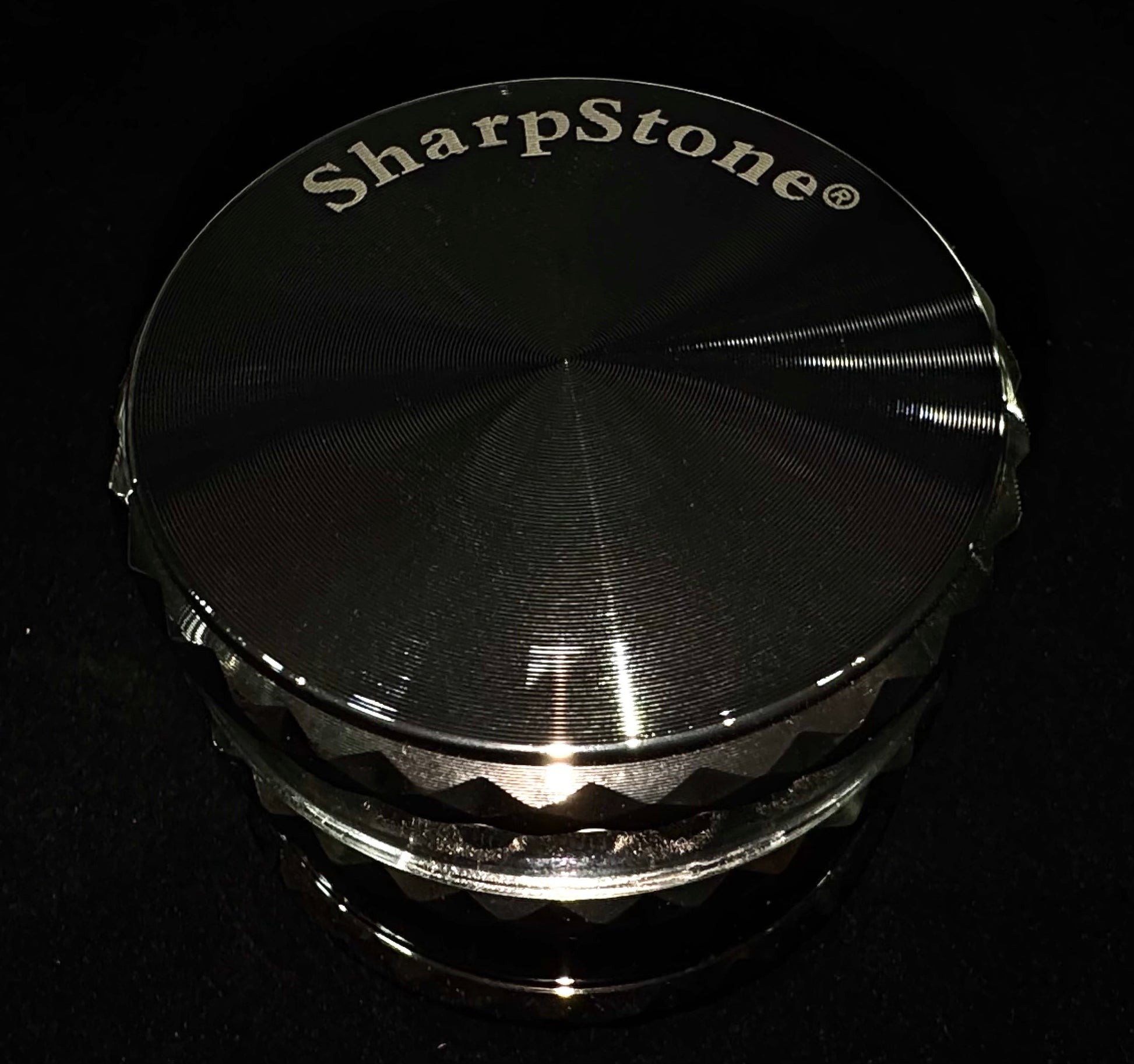 Sharp Stone Gray Chrome XL Herb Grinder (Diamond Grip, Long Teeth)